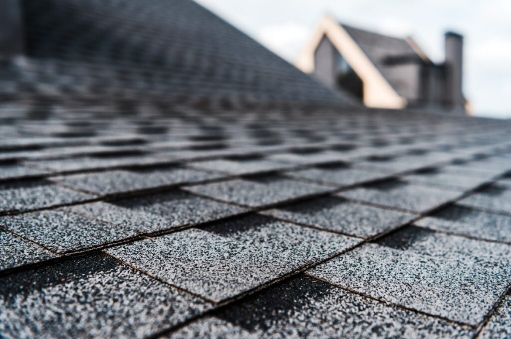 benefits of impact resistant asphalt shingles in Cincinnati